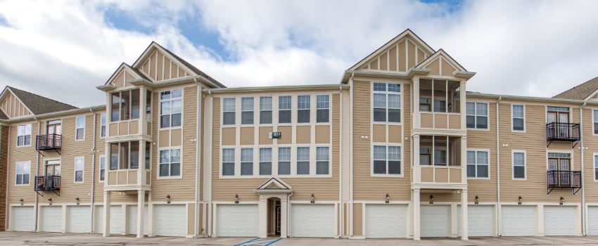 Apartment building in Westfield